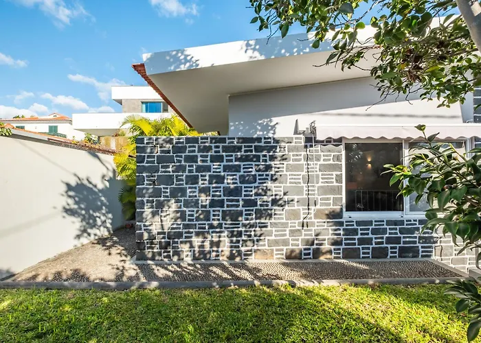 Dom wakacyjny Casa Da Camelia Funchal (Madeira)