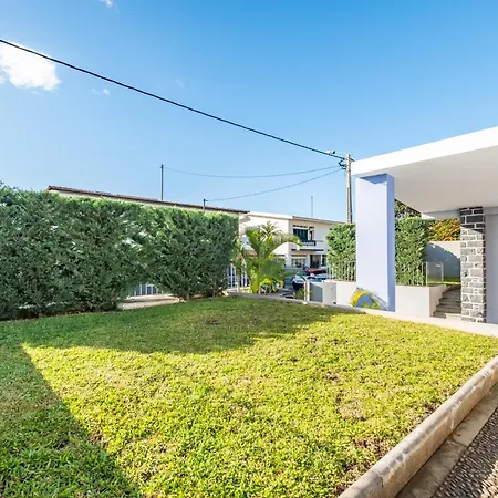 Casa Da Camélia